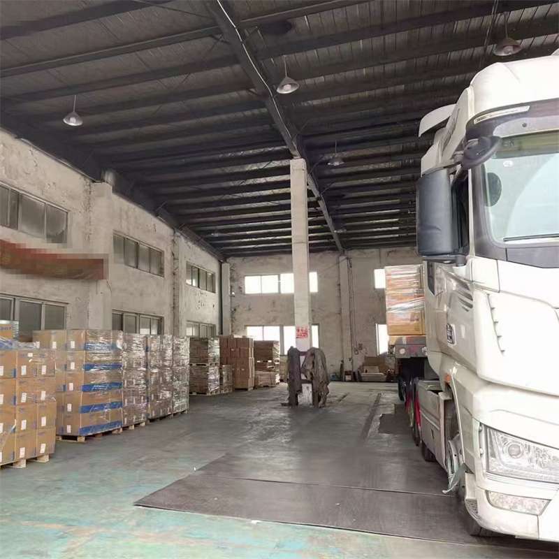 和田市：物流专线开启货运新征程