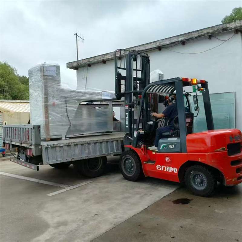 伊美区物流：多元运输服务与线路探索