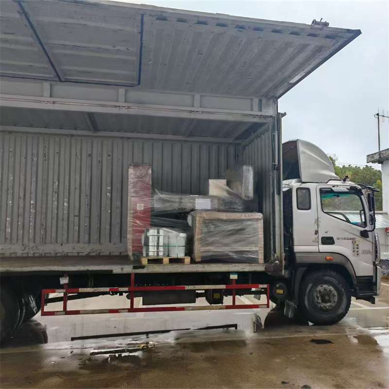 康马县：物流专线的高效货运之旅